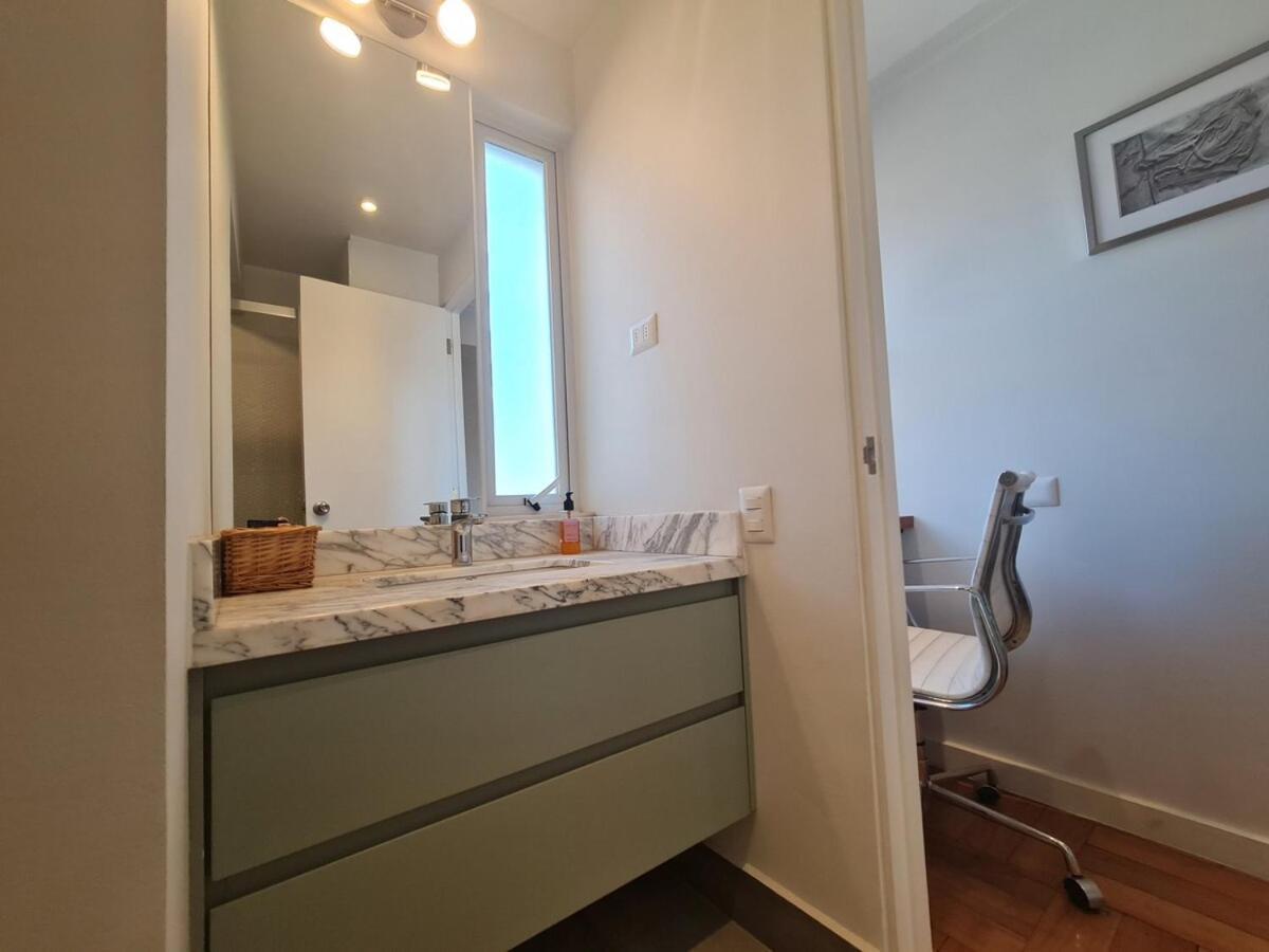 Oceana Suites Lastarria, En Cerro Santa Lucia 산티아고 외부 사진